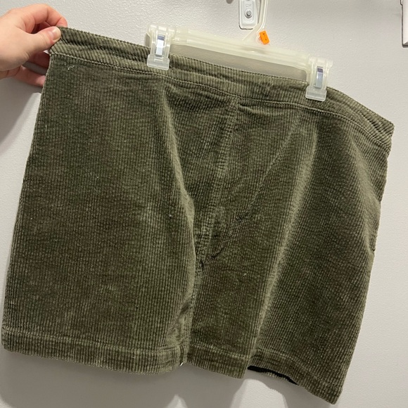 Wild Fable Green Corduroy Mini Skirt - Picture 3 of 6